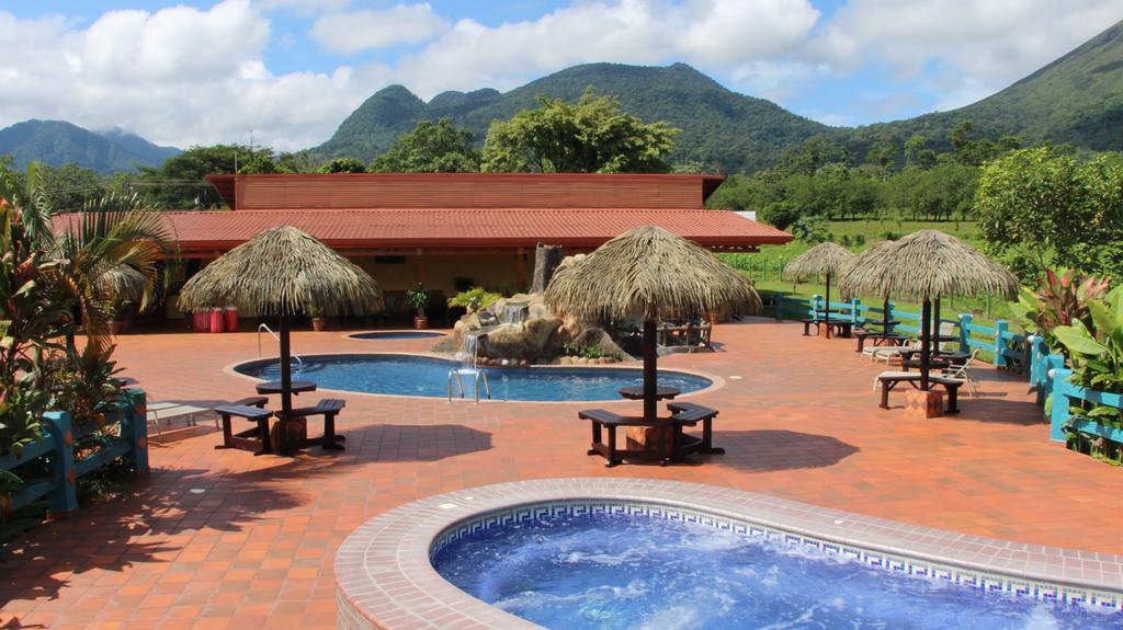 Hotel La Pradera Del Arenal La Fortuna Exterior photo